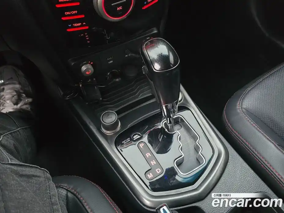 SsangYong TIBOLI 2016 1.6 Автомат в Москве № 35514, фото 11