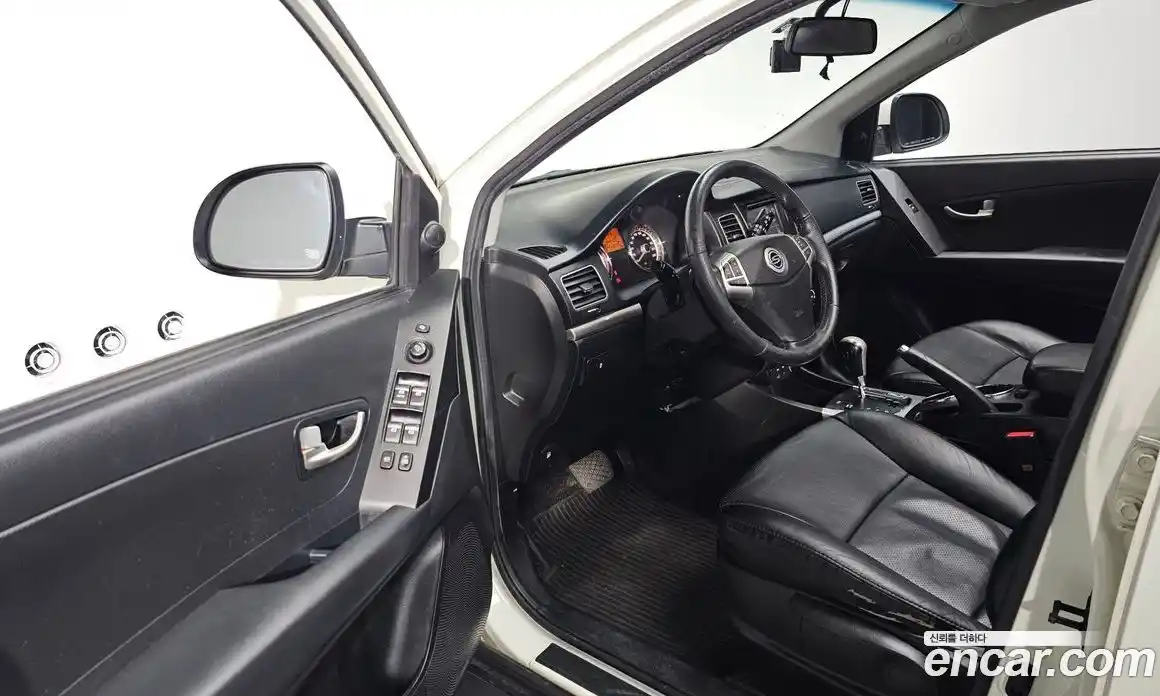 SsangYong Korando 2012 2.0 Автомат в Москве № 36017, фото 4