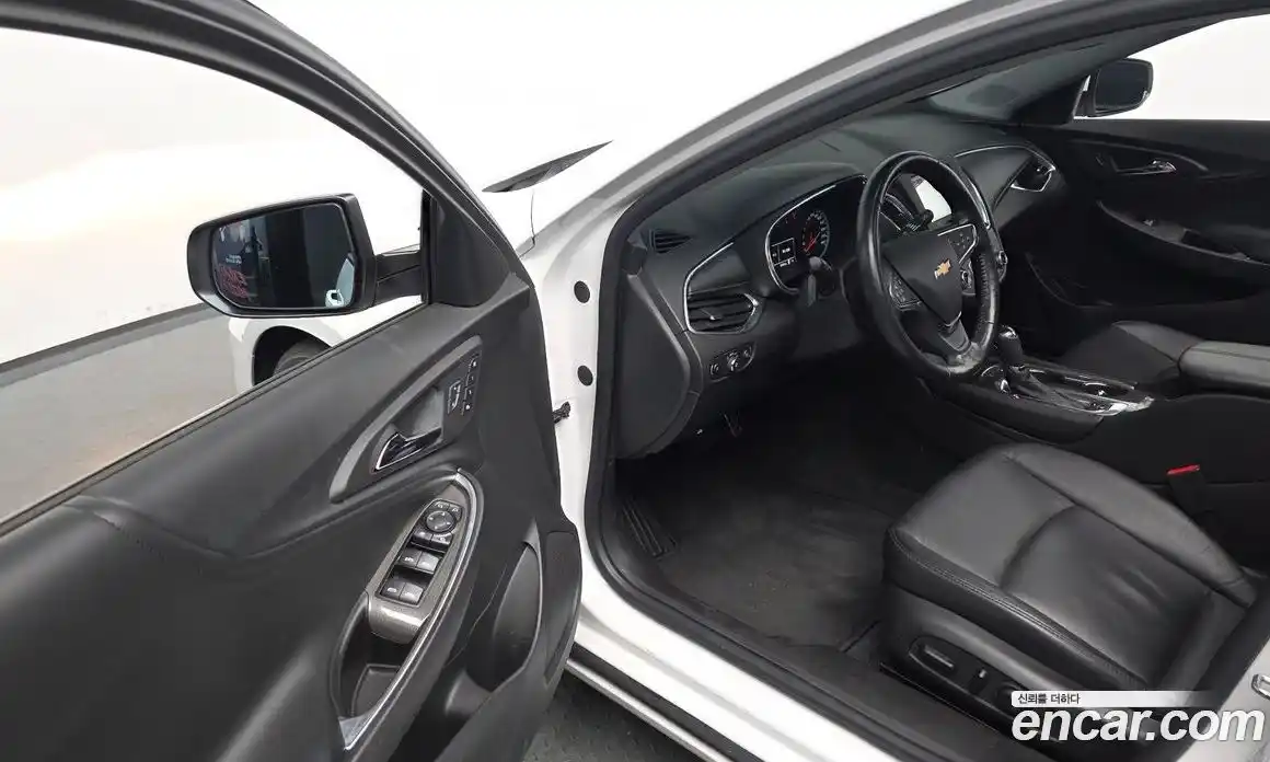 Chevrolet Malibu 2017 1.5 Автомат в Москве № 370500, фото 12