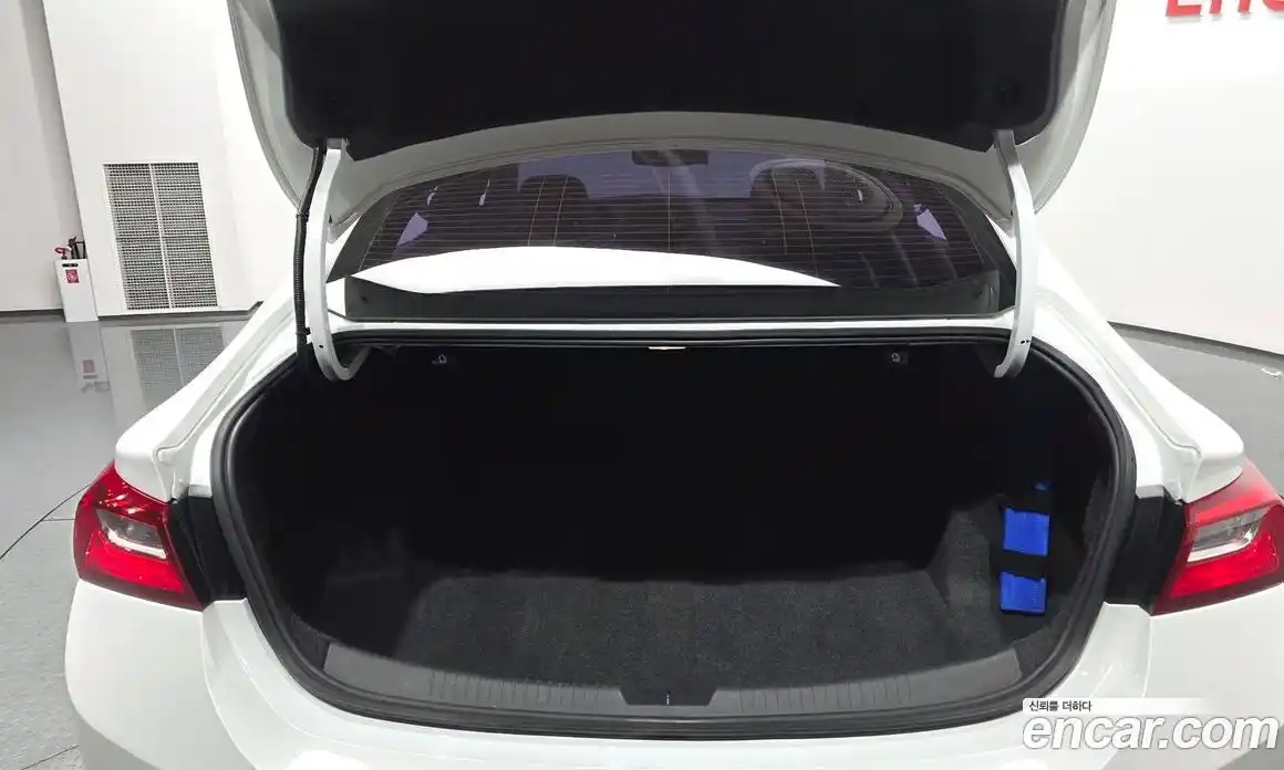 Chevrolet Malibu 2017 1.5 Автомат в Москве № 370500, фото 20