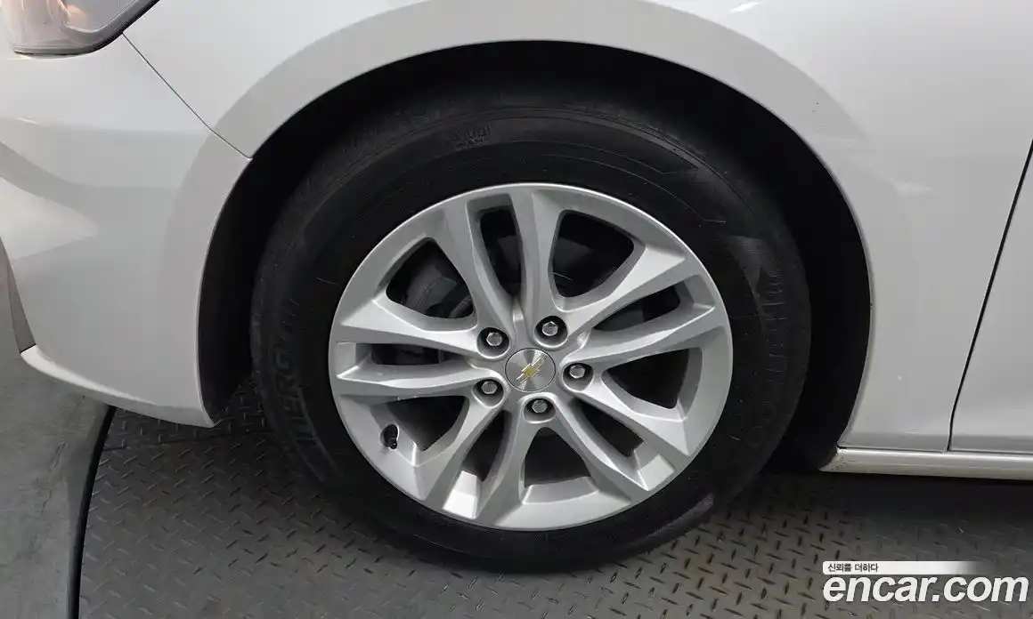 Chevrolet Malibu 2017 1.5 Автомат в Москве № 370500, фото 5