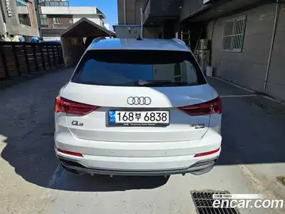 Audi Q3 2023 2.0 Автомат в Москве № 373462, миниатюра 4