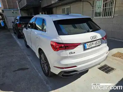 Audi Q3 2023 2.0 Автомат в Москве № 373462, миниатюра 5