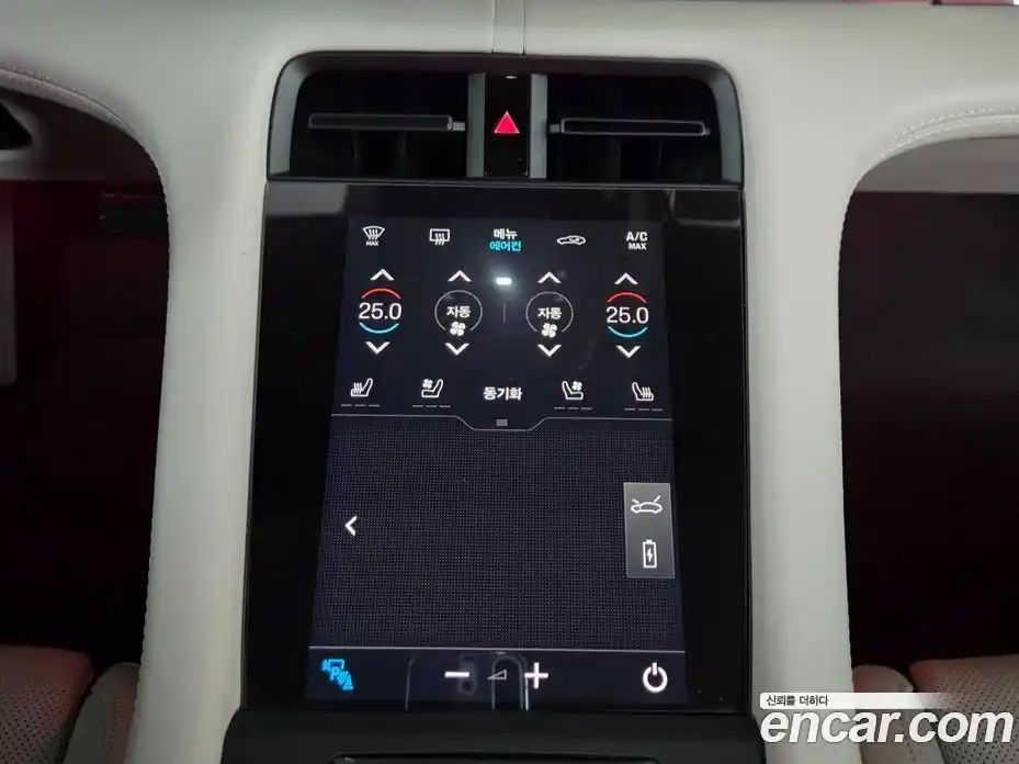 Porsche Taycan 2024 Автомат в Москве № 374451, фото 15