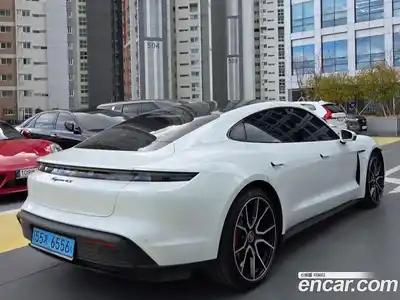 Porsche Taycan 2024 Автомат в Москве № 374451, миниатюра 5