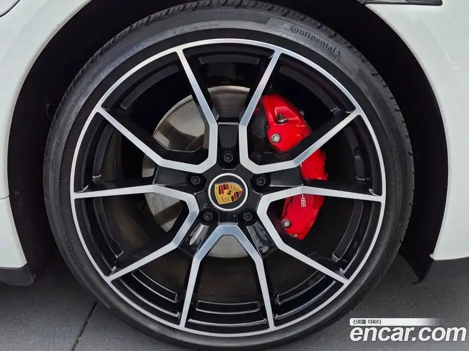 Porsche Taycan 2024 Автомат в Москве № 374451, фото 8