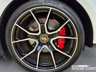 Porsche Taycan 2024 Автомат в Москве № 374451, миниатюра 10