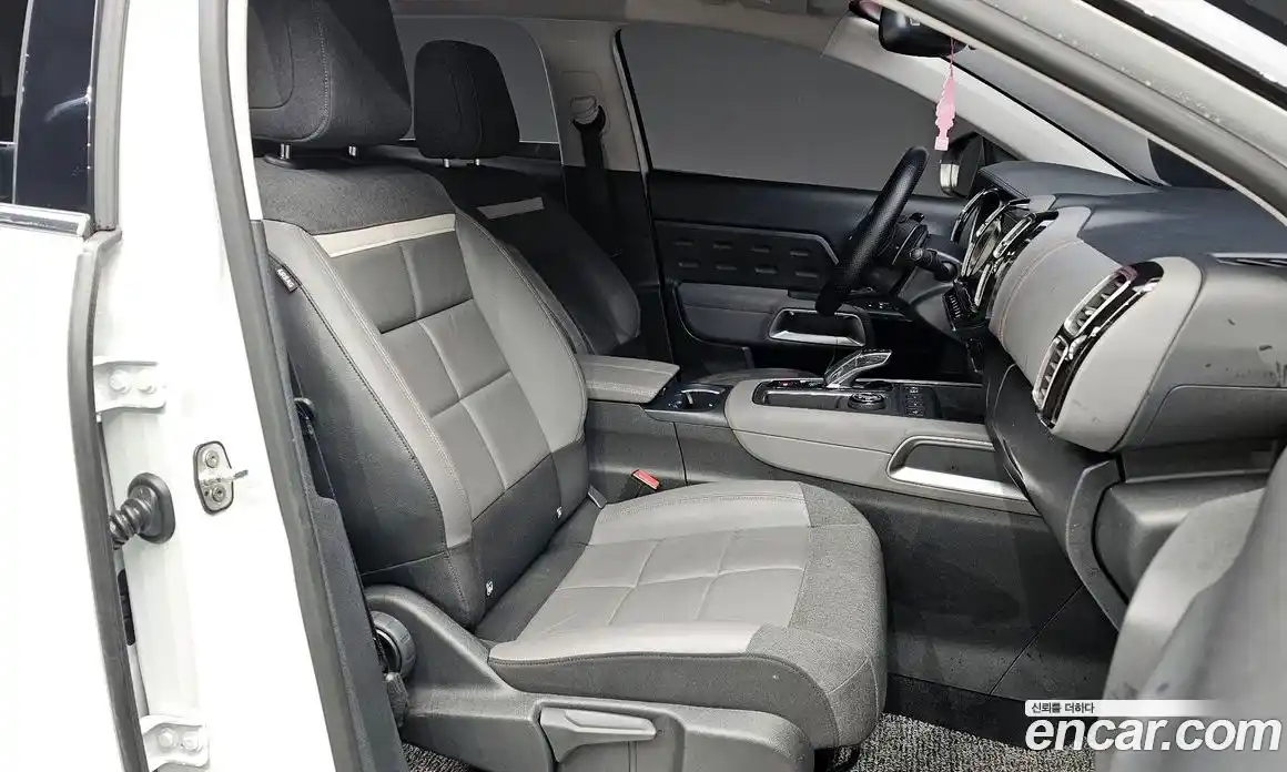 Citroen C5 Aircross 2020 1.5 Автомат в Москве № 375446, фото 10