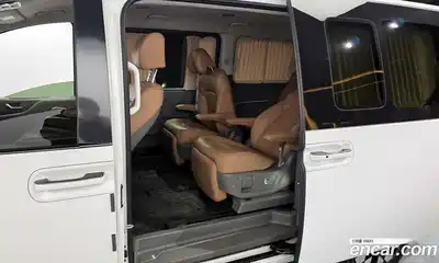 Hyundai Staria 2025 1.6 Автомат в Москве № 382550, миниатюра 11