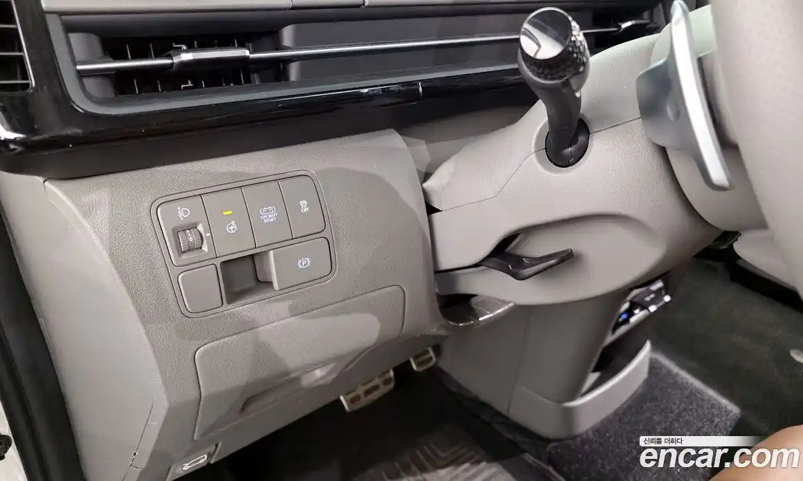 Hyundai Staria 2025 1.6 Автомат в Москве № 382550, фото 14