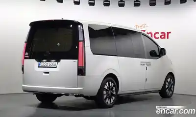 Hyundai Staria 2025 1.6 Автомат в Москве № 382550, миниатюра 2