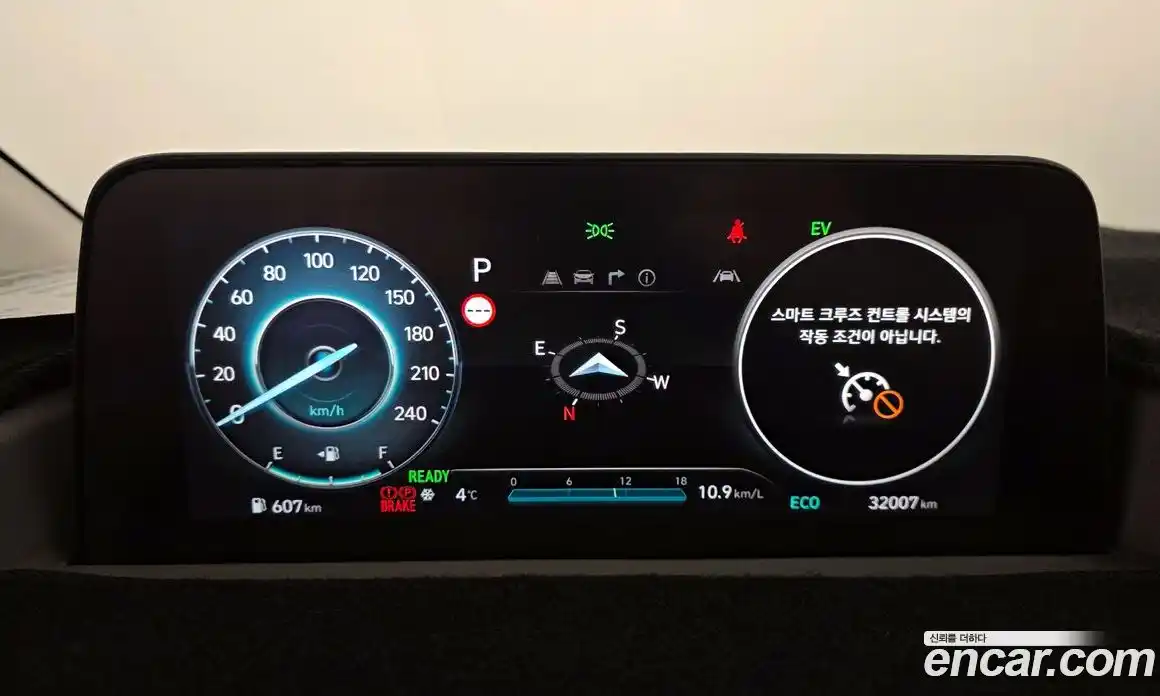 Hyundai Staria 2025 1.6 Автомат в Москве № 382550, фото 8