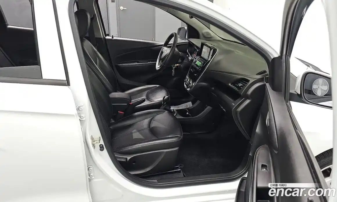 Chevrolet Spark 2017 1.0 Автомат в Москве № 38916, фото 15