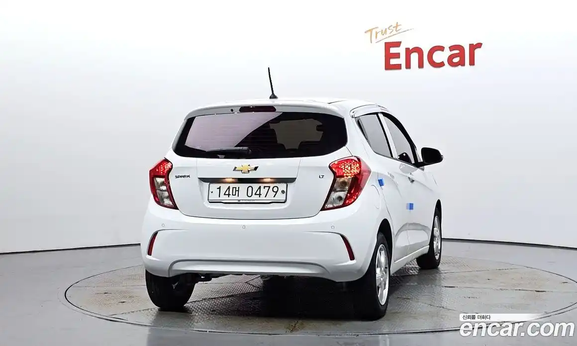 Chevrolet Spark 2017 1.0 Автомат в Москве № 38916, фото 18