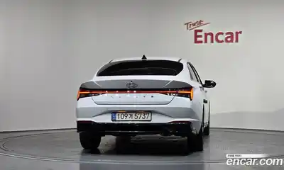 Hyundai Avante 2023 1.6 Автомат в Москве № 397551, миниатюра 4