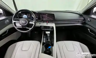 Hyundai Avante 2023 1.6 Автомат в Москве № 397551, миниатюра 7