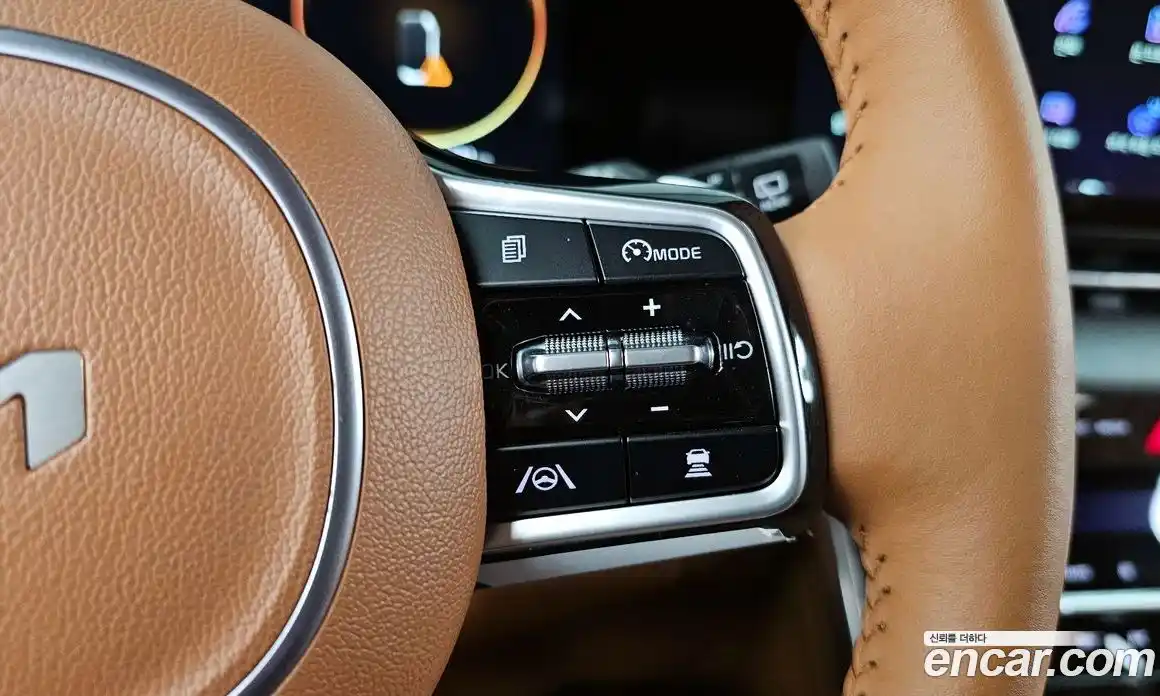 Kia Canival 2022 3.5 Автомат в Москве № 399402, фото 17