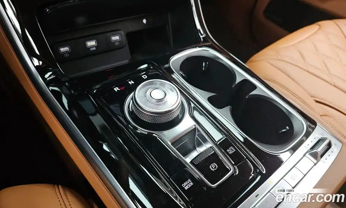 Kia Canival 2022 3.5 Автомат в Москве № 399402, фото 9