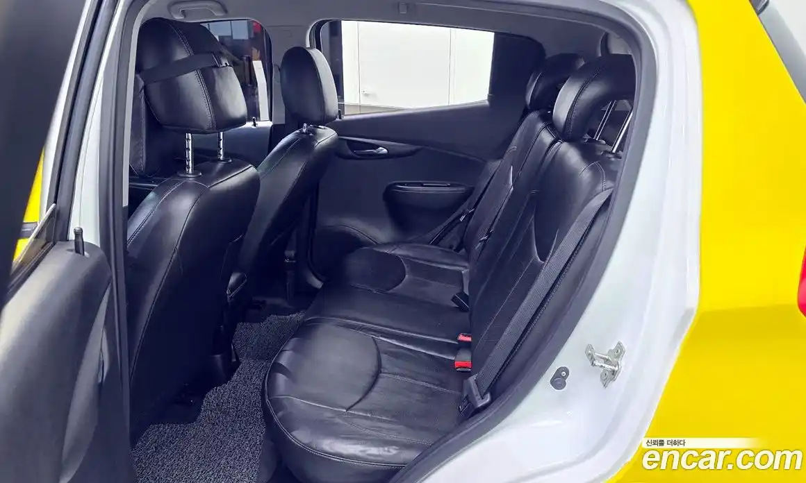 Chevrolet Spark 2015 1.0 Автомат в Москве № 40115, фото 16