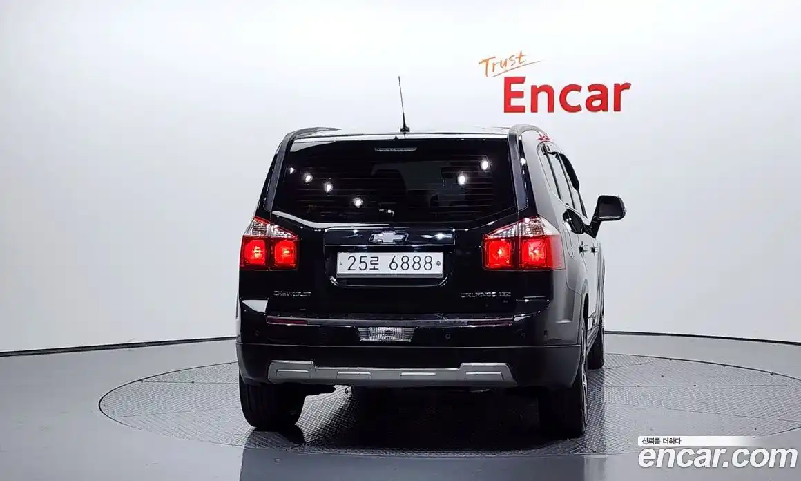 Chevrolet Orlando 2014 2.0 Автомат в Москве № 40339, фото 16