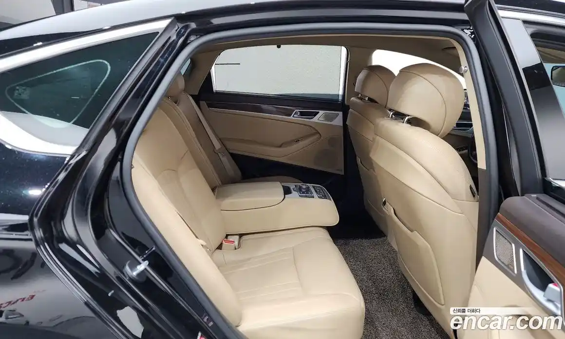 Genesis G80 2017 3.3 Автомат в Москве № 405662, фото 12