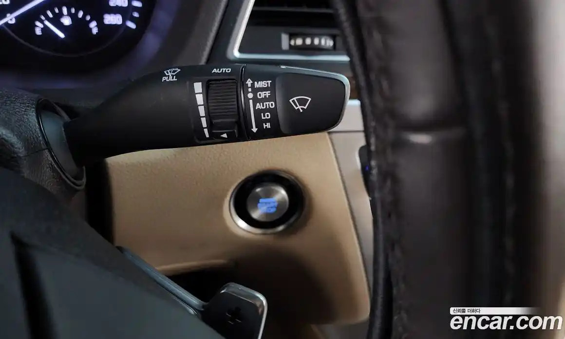 Genesis G80 2017 3.3 Автомат в Москве № 405662, фото 16