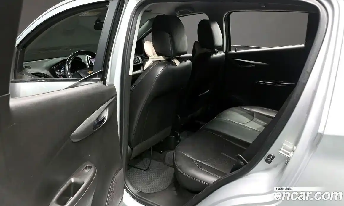 Chevrolet Spark 2017 1.0 Автомат в Москве № 40860, фото 11