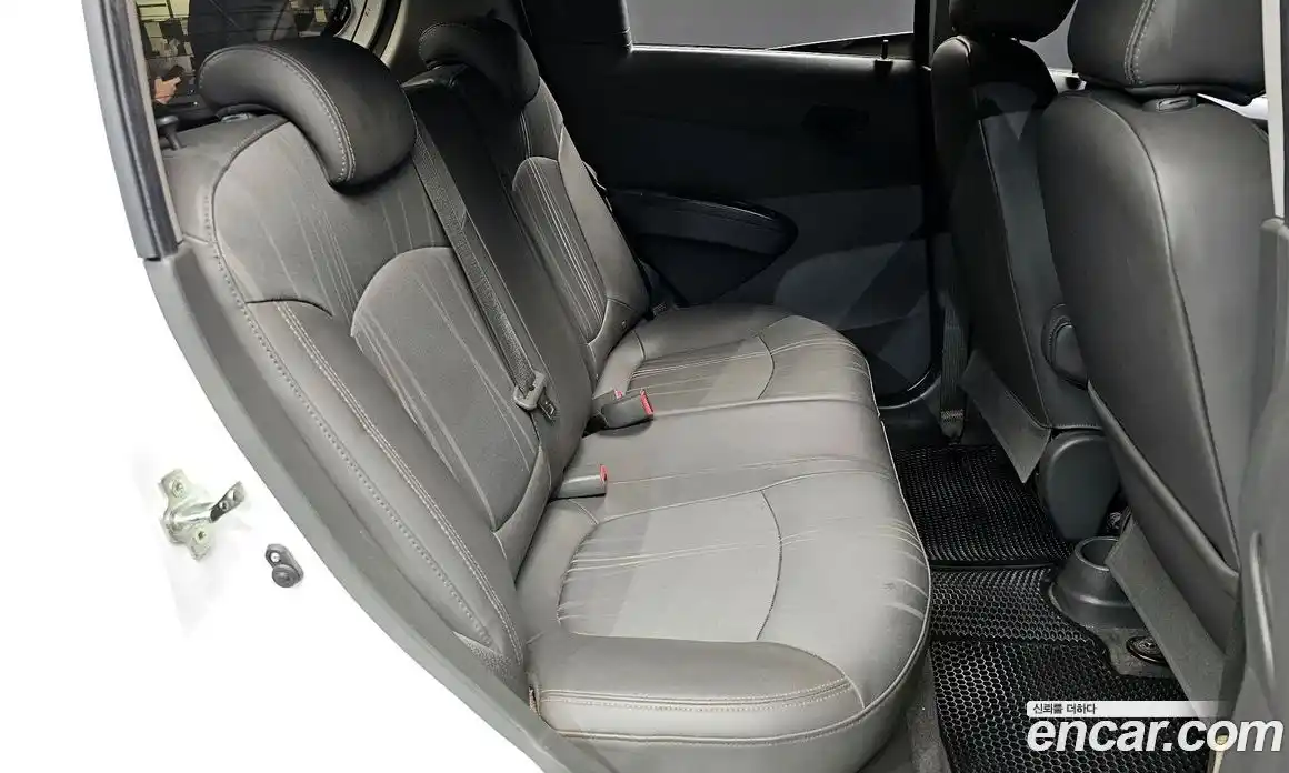 Chevrolet Spark 2014 1.0 Автомат в Москве № 41059, фото 10