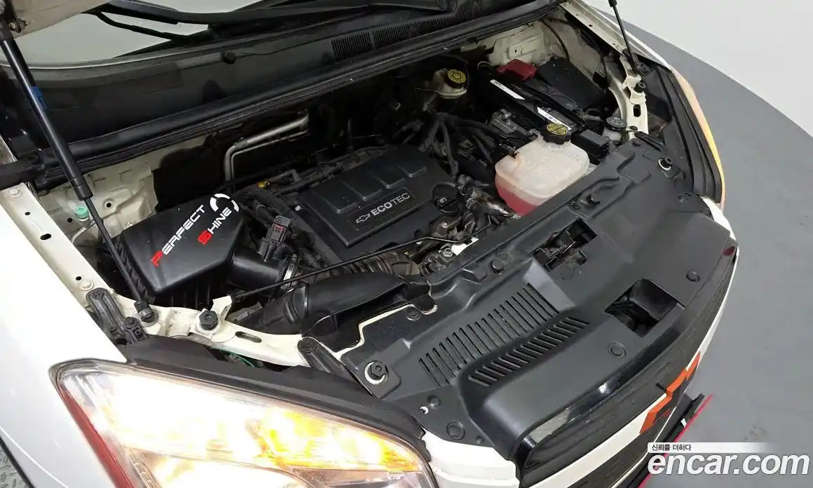 Chevrolet Trax 2014 1.4 Автомат в Москве № 412124, фото 6