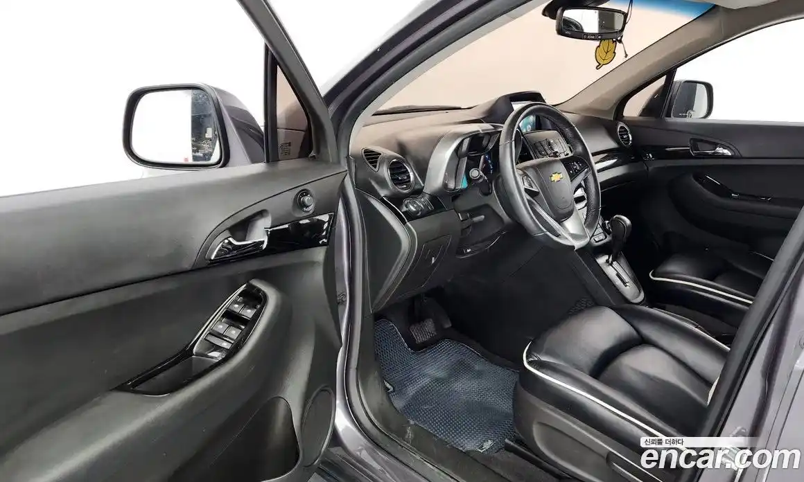 Chevrolet Orlando 2014 2.0 Автомат в Москве № 41428, фото 9