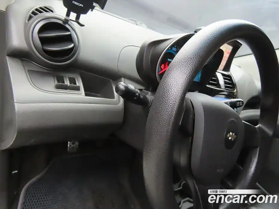 Chevrolet Spark 2014 1.0 Механическая в Москве № 41884, фото 13