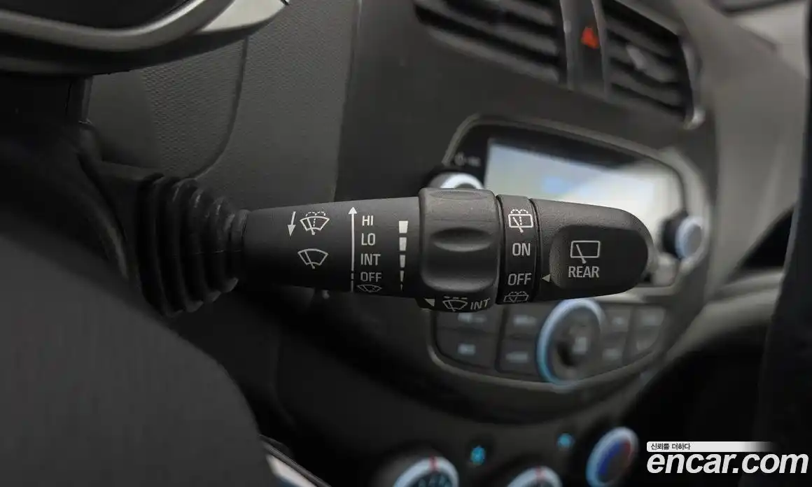 Chevrolet Spark 2015 1.0 Автомат в Москве № 42061, фото 12