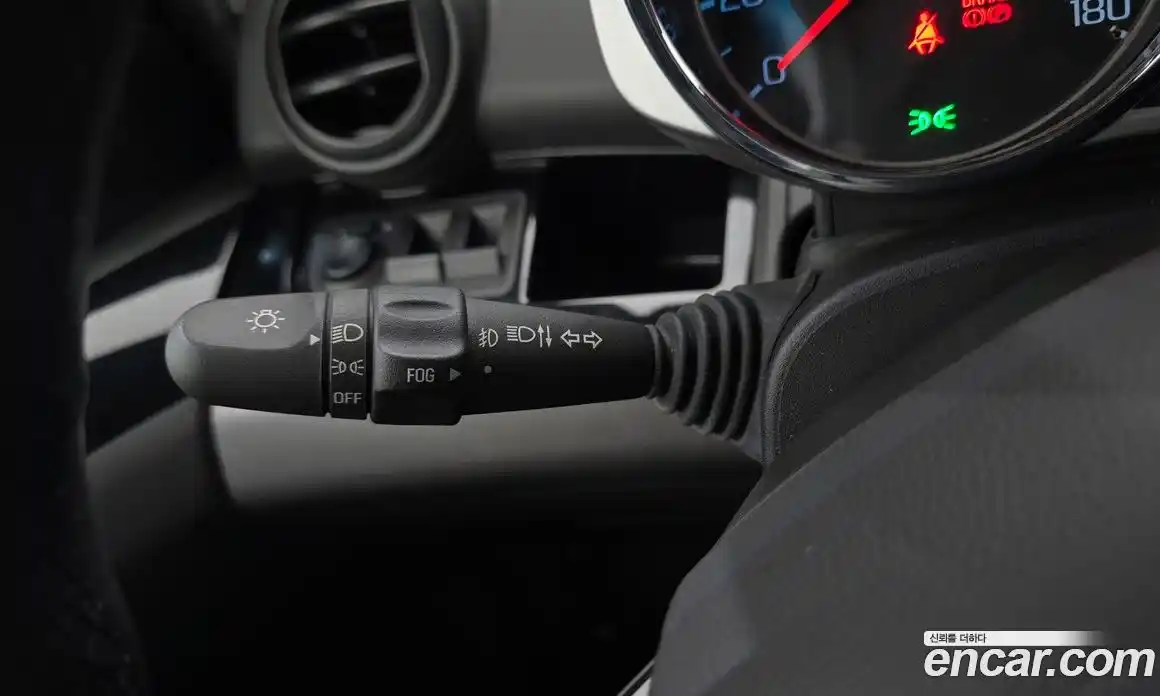 Chevrolet Spark 2015 1.0 Автомат в Москве № 42061, фото 15