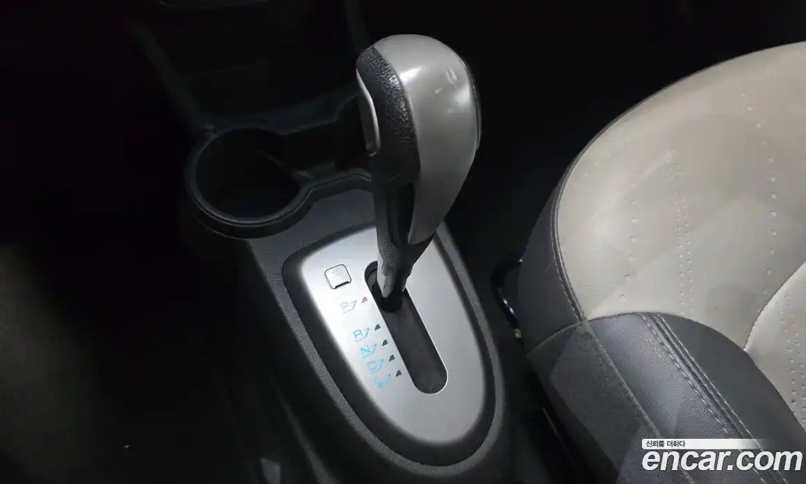 Chevrolet Spark 2015 1.0 Автомат в Москве № 42061, фото 17