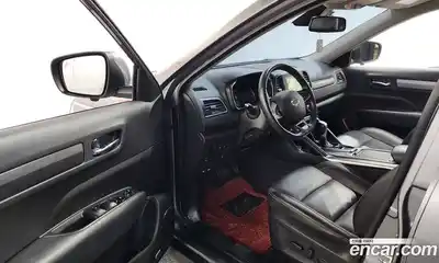 Renault QM6 2019 2.0 Автомат в Москве № 423330, миниатюра 10