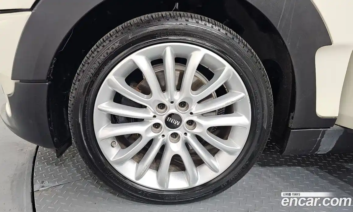 Mini Clubman 2016 2.0 Автомат в Москве № 432088, фото 5