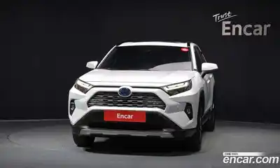Toyota RAV4 2024 2.5 Автомат в Москве № 432879, миниатюра 3