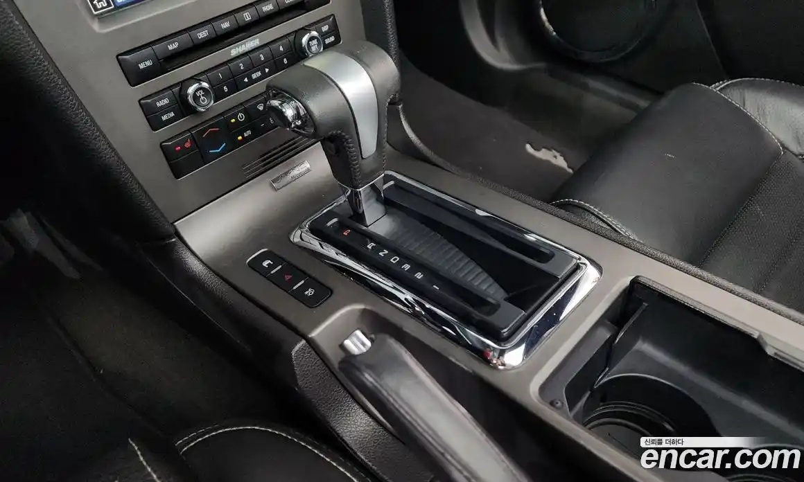 Ford Mustang 2010 4.0 Автомат в Москве № 433021, фото 9