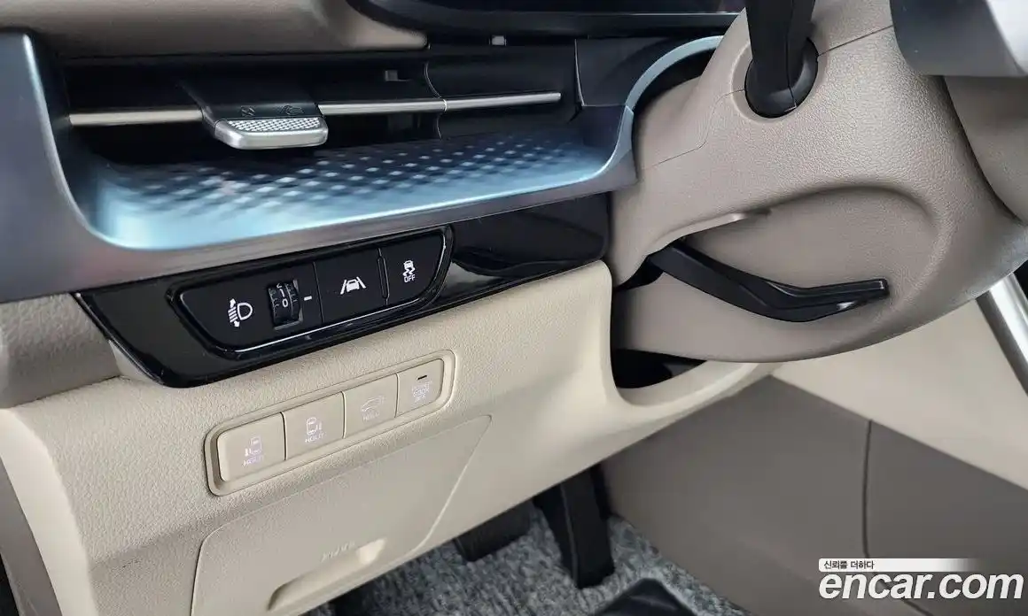 Kia Canival 2023 3.5 Автомат в Москве № 451576, фото 14