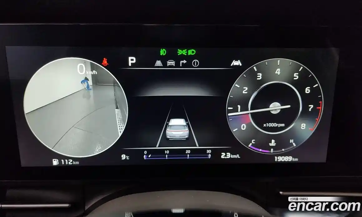 Kia Canival 2023 3.5 Автомат в Москве № 451576, фото 8