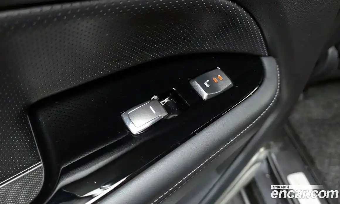 SsangYong Rexton 2019 2.2 Автомат в Москве № 454148, фото 18