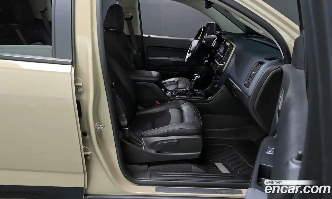 Chevrolet Colorado 2022 3.6 Автомат в Москве № 454826, фото 11