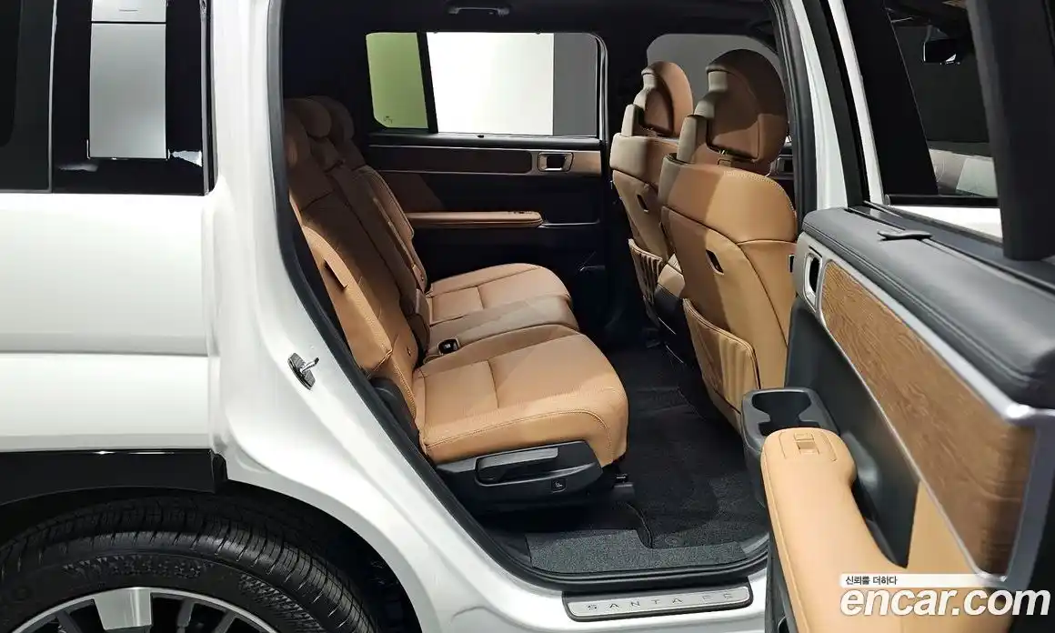 Hyundai Santa Fe 2025 1.6 Автомат в Москве № 456649, фото 12