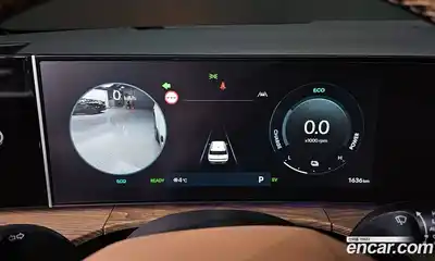 Hyundai Santa Fe 2025 1.6 Автомат в Москве № 456649, миниатюра 8