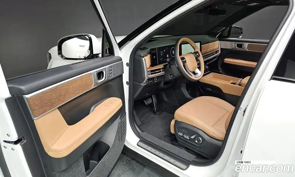 Hyundai Santa Fe 2025 1.6 Автомат в Москве № 456649, фото 10