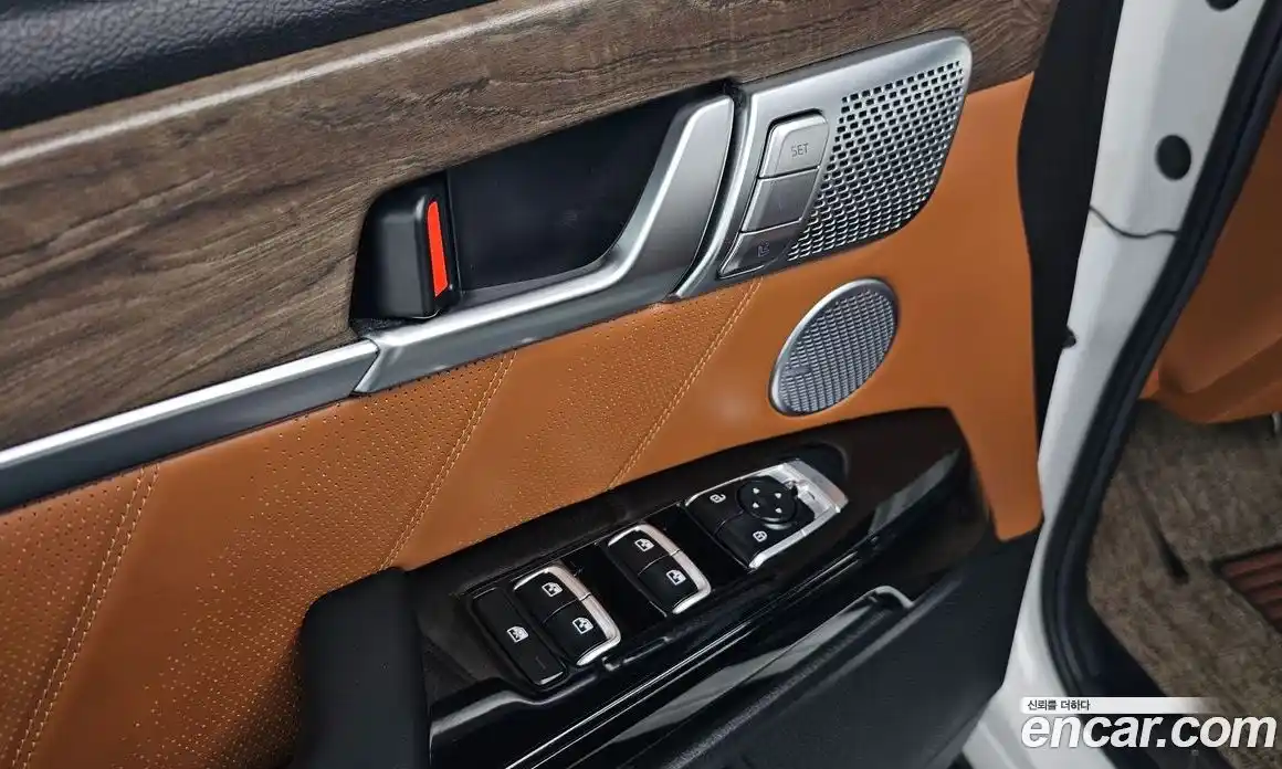 Kia Mohave 2022 3.0 Автомат в Москве № 460316, фото 18