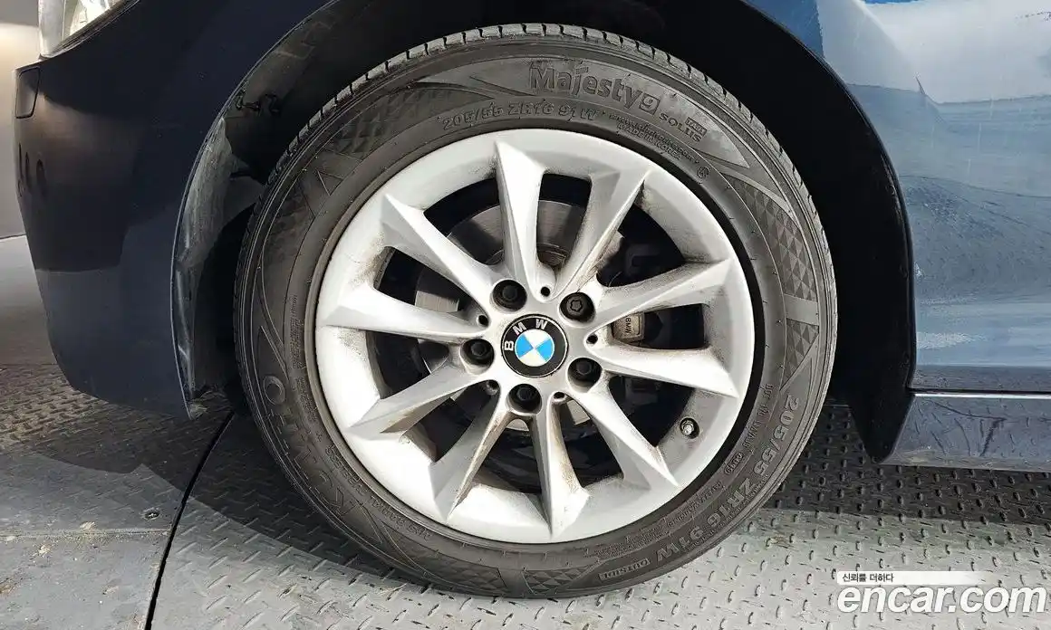 BMW 1-Series 2014 2.0 Автомат в Москве № 465543, фото 5