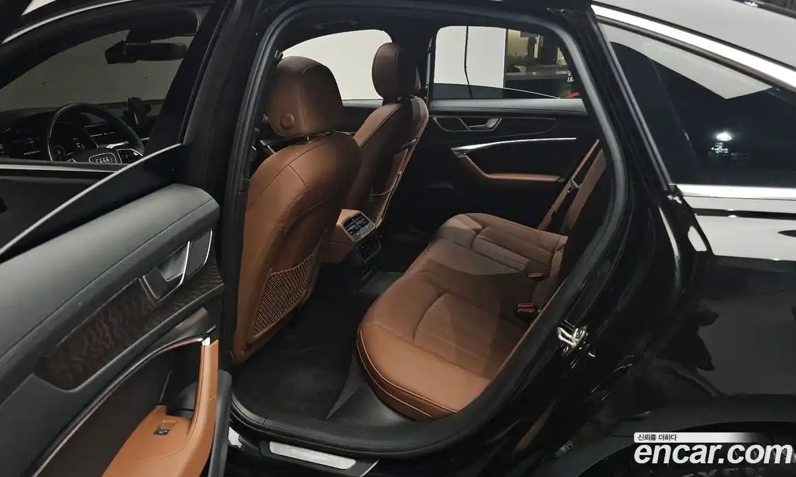 Audi A6 2023 2.0 Автомат в Москве № 468593, фото 11