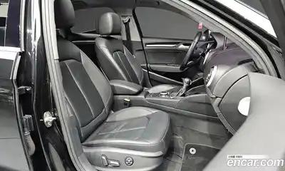 Audi A3 2018 2.0 Автомат в Москве № 469424, миниатюра 10