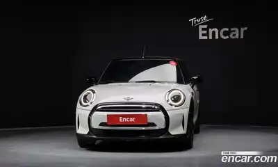 Mini Cooper Convertible 2024 1.5 Автомат в Москве № 471789, миниатюра 3